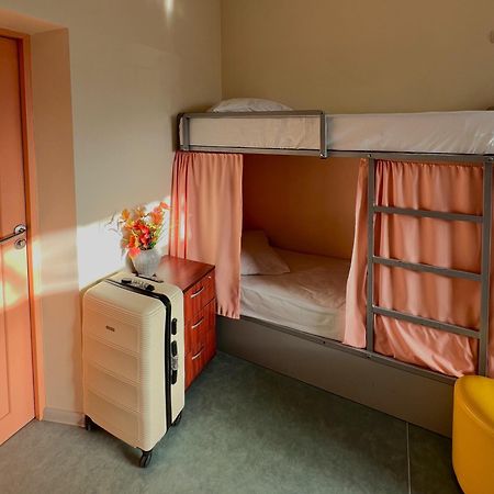 Demeevsky Hostel Kiev Eksteriør bilde