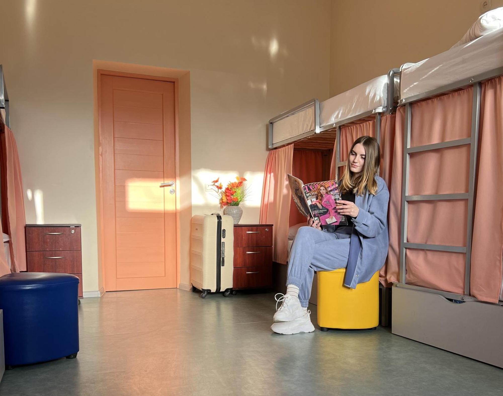 Demeevsky Hostel Kiev Eksteriør bilde