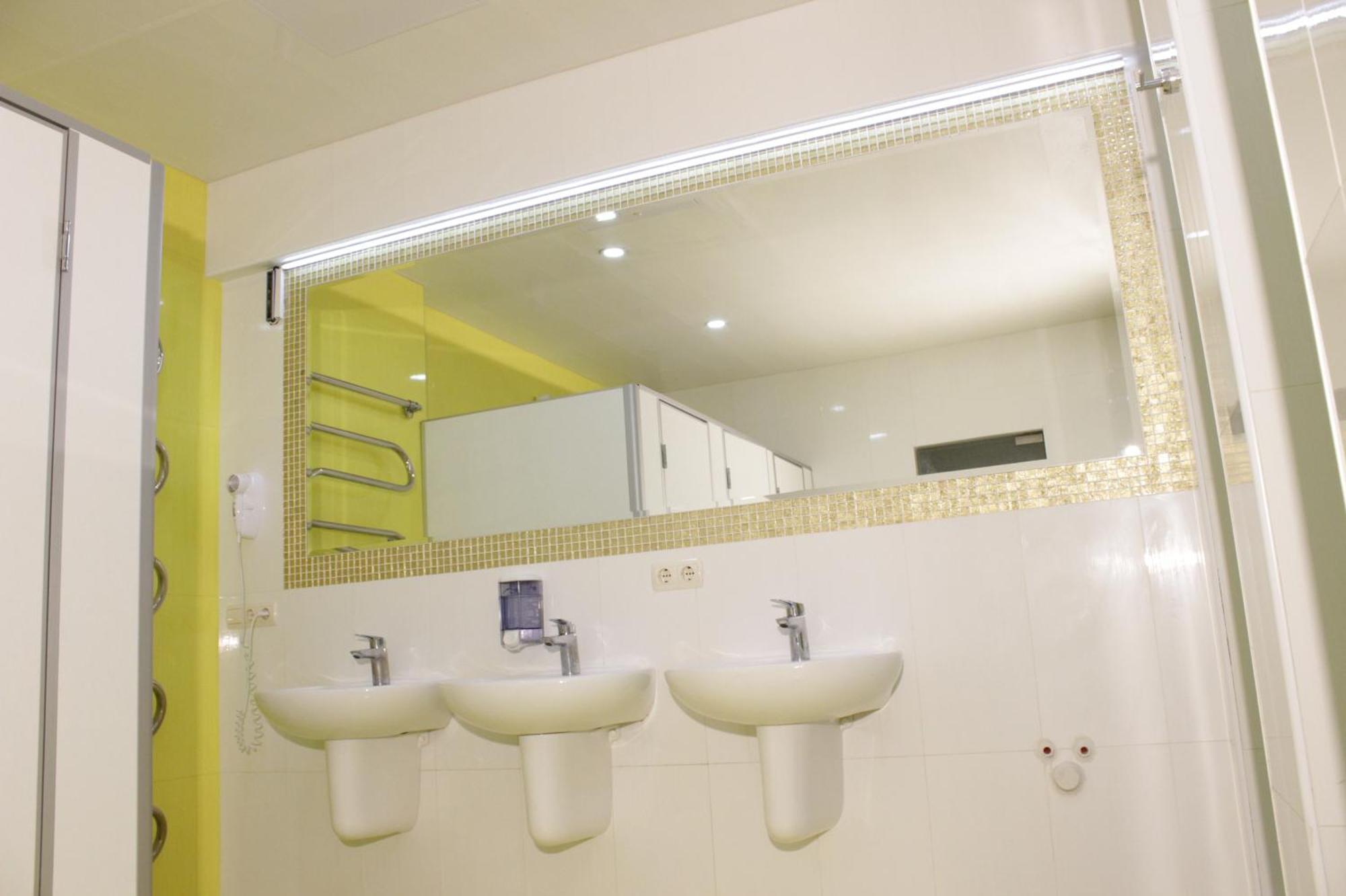 Demeevsky Hostel Kiev Eksteriør bilde